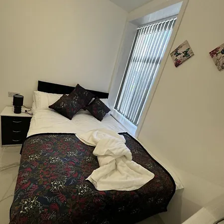 The Opulence - 5 Star Apartment Burnley Exterior photo